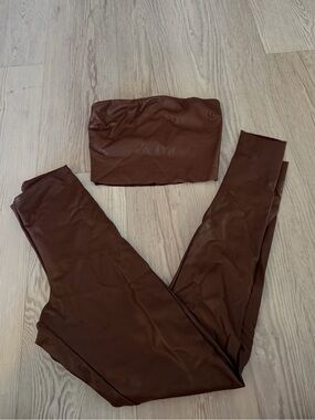 Skims Leather set